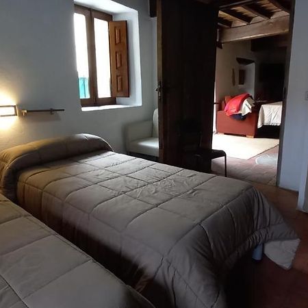 Albergue Turistico "San Blas" De Oliva De Plasencia ภายนอก รูปภาพ